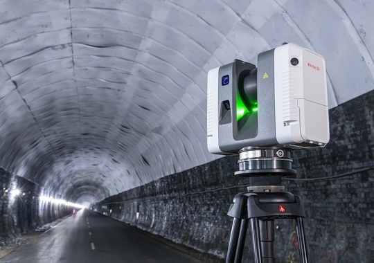 Laser scanning