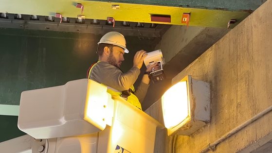 Bridge inspection with Artec Leo