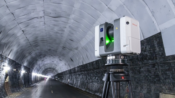 Laser scanning