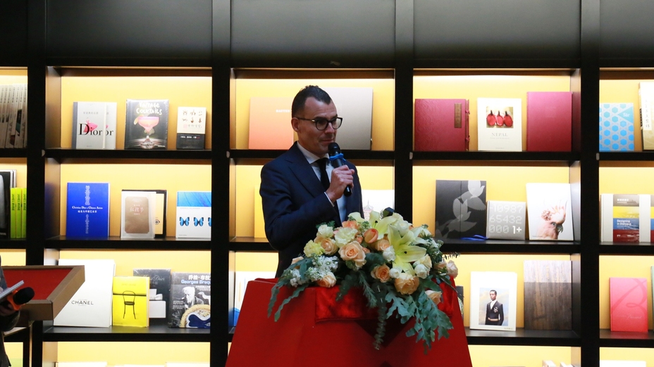 AI-3D technology partnerships