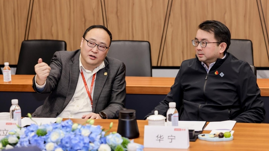 AI-3D technology partnerships